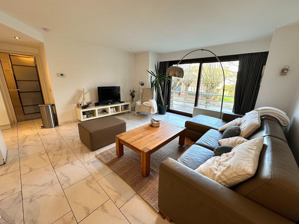 Apartment in Nieuwpoort Near Town