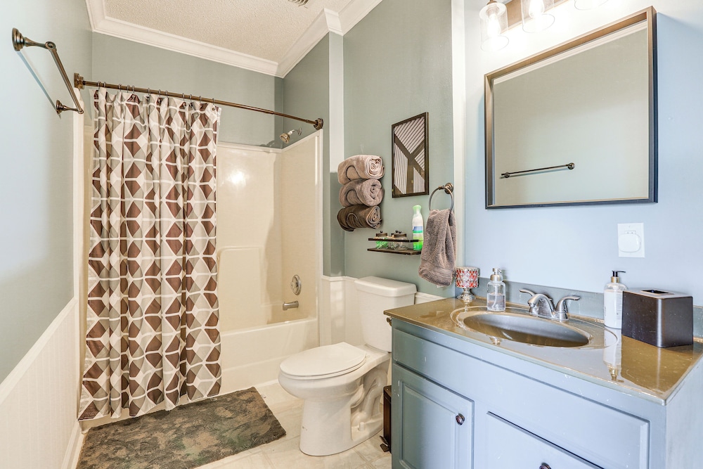 Remote-work Friendly: Lehigh Acres Family Home