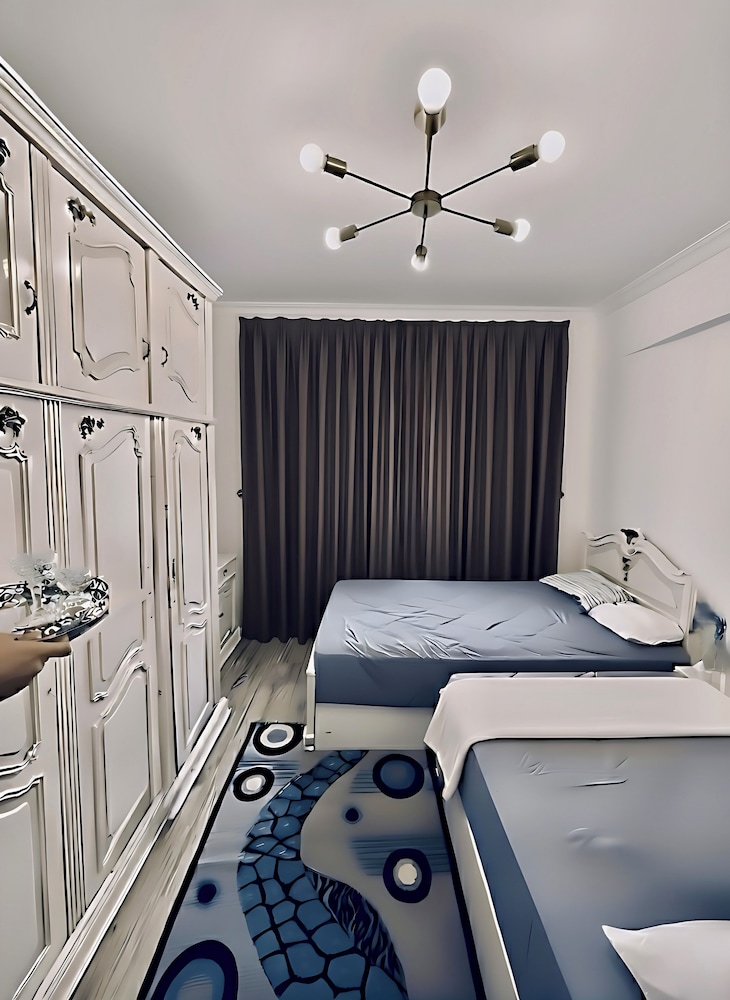 2 Bedroom Modern Flat at Zayed Compound