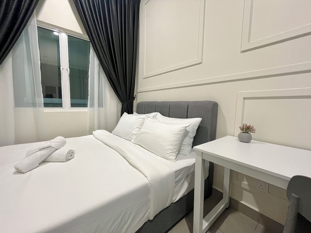 Amber Cove Melaka by Manhattan Group