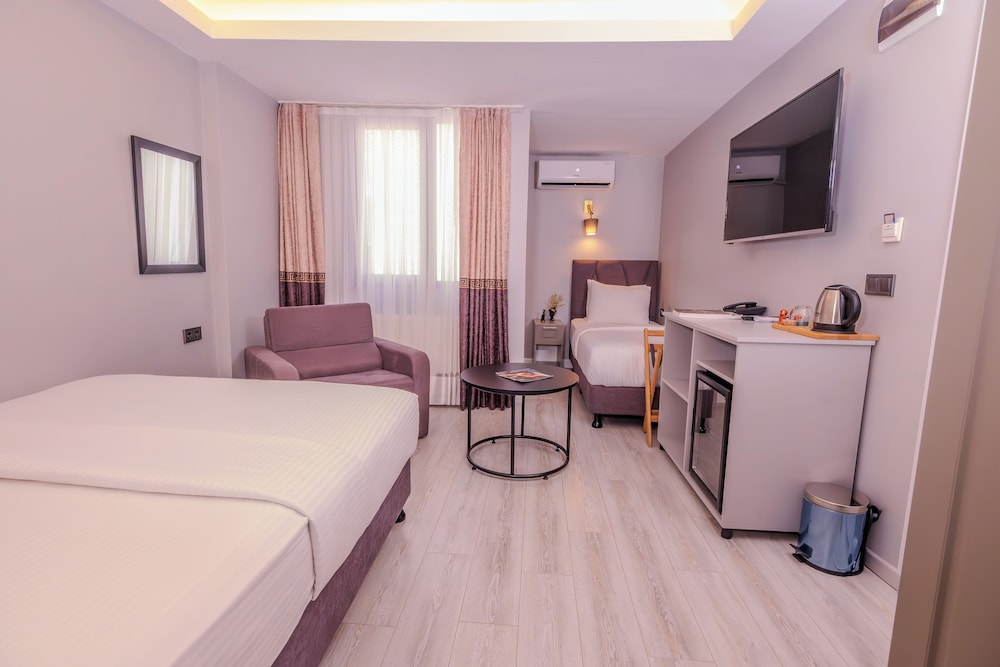 Rubby Hotel Kadıköy - Image 33