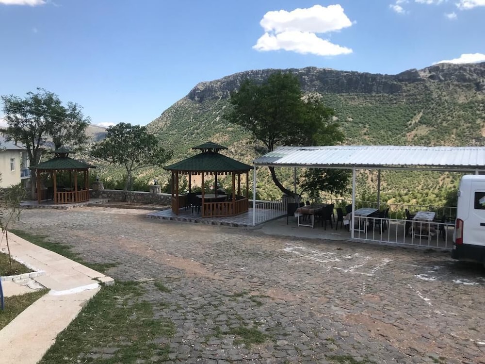 Karadut Hotel Nemrut