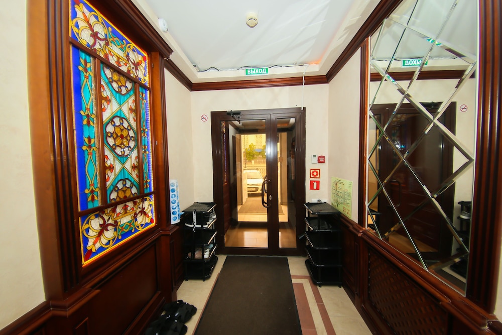 Kupe Capsule Hotel & Hostel view 4