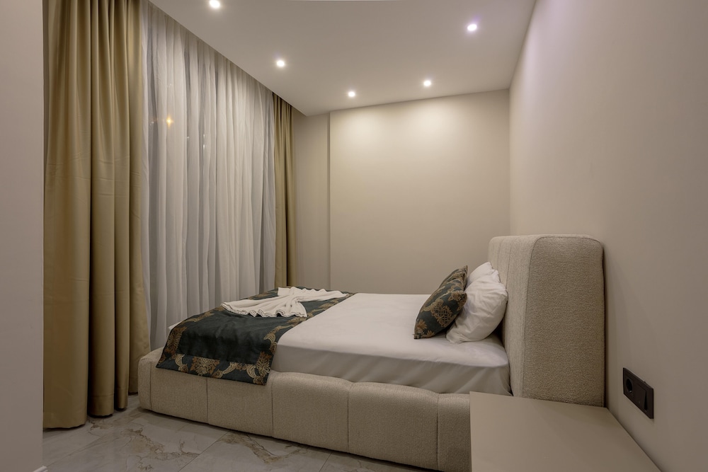 Loovox Suites