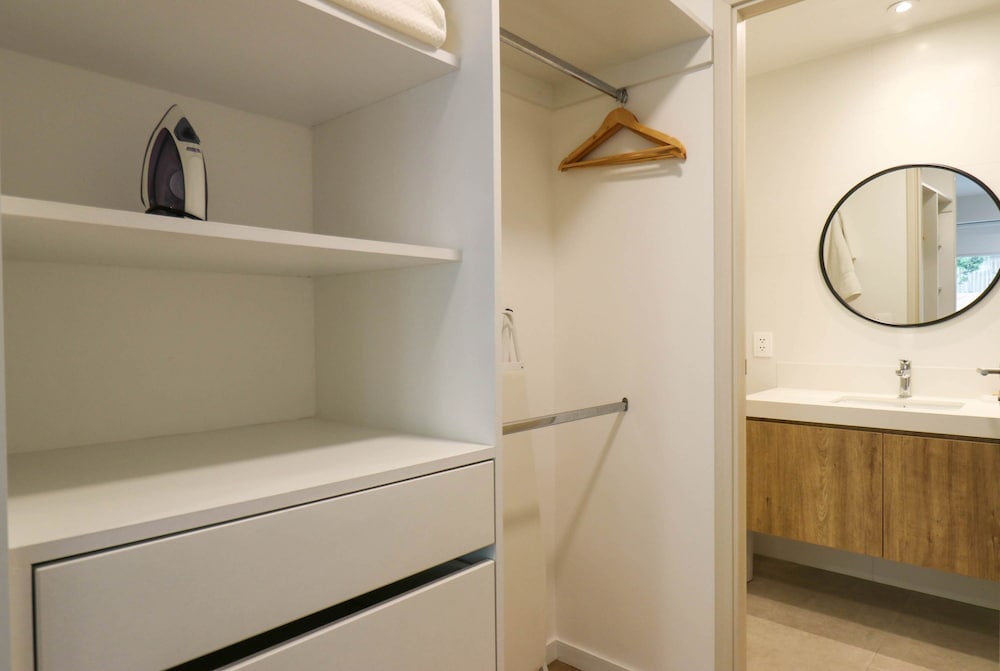 w Dazzling 1BR w Fantastic View in Miraflores