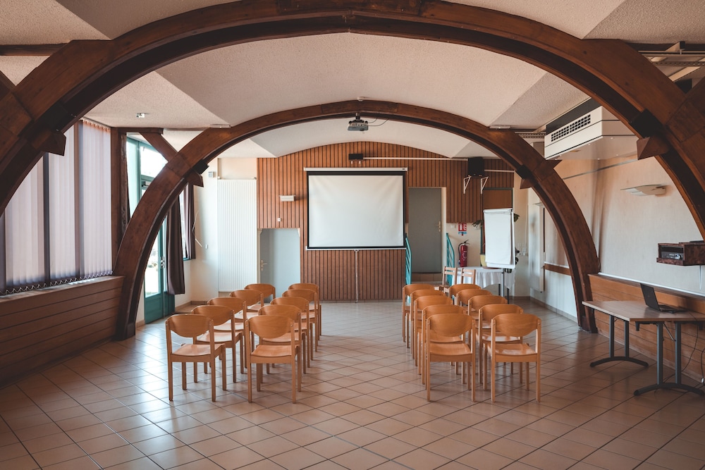 meeting & event spaces