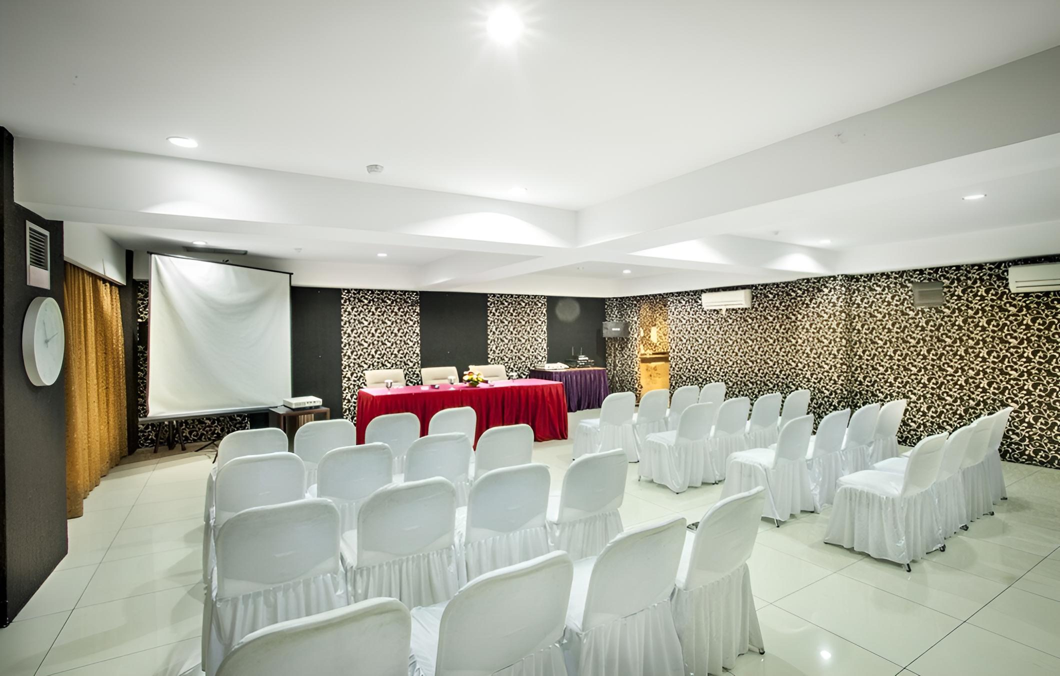 d'Batoe Boutique Hotel