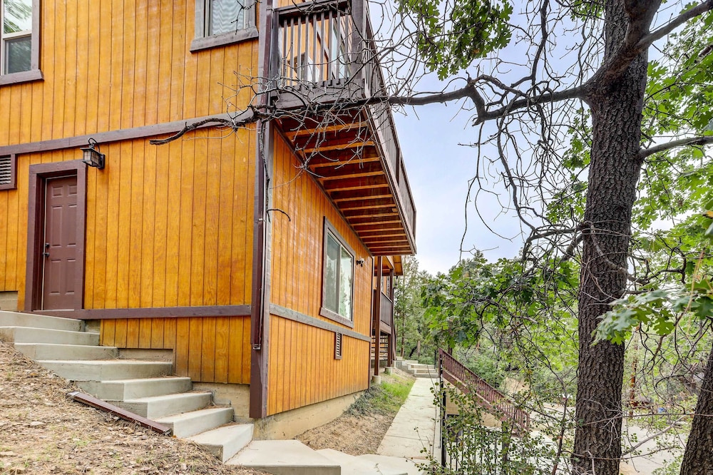 Custom-built Gem w/ Kayaks & Games in Big Bear! view 4