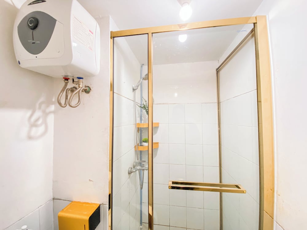 Spacious 1BR at Grand Asia Afrika Apartment