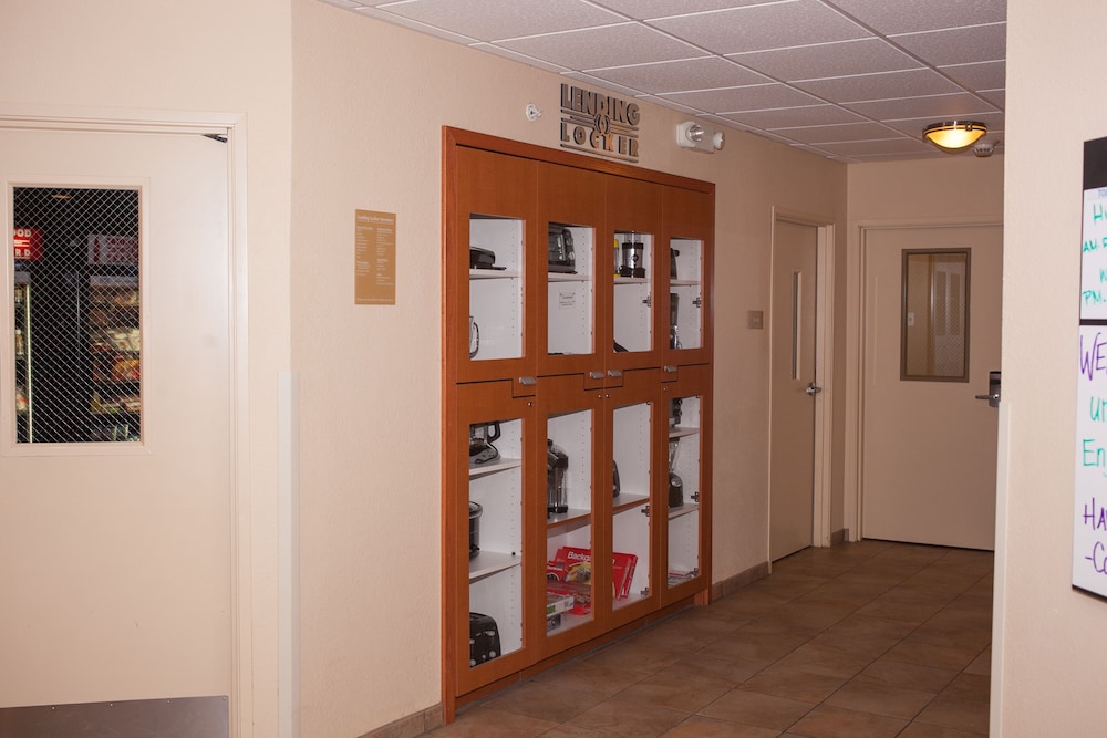 Candlewood Suites Logan by IHG