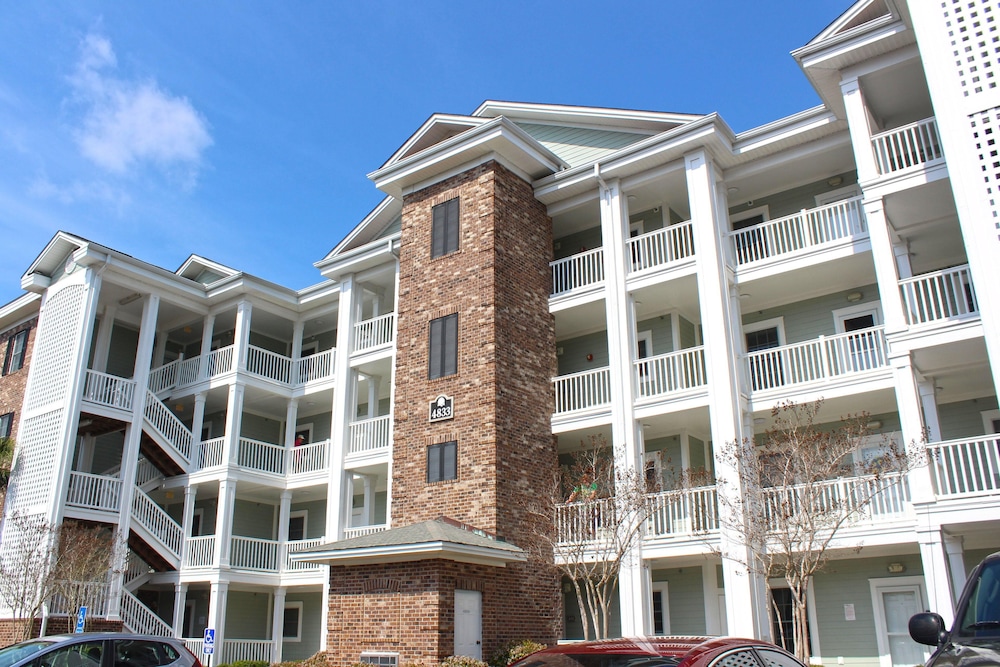 Professionally Cleaned & Sanitized Condo in MB view 5