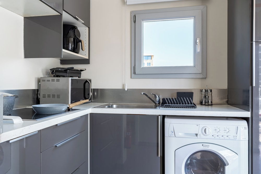 Local Host Living - Signature Apartments in Nicosia