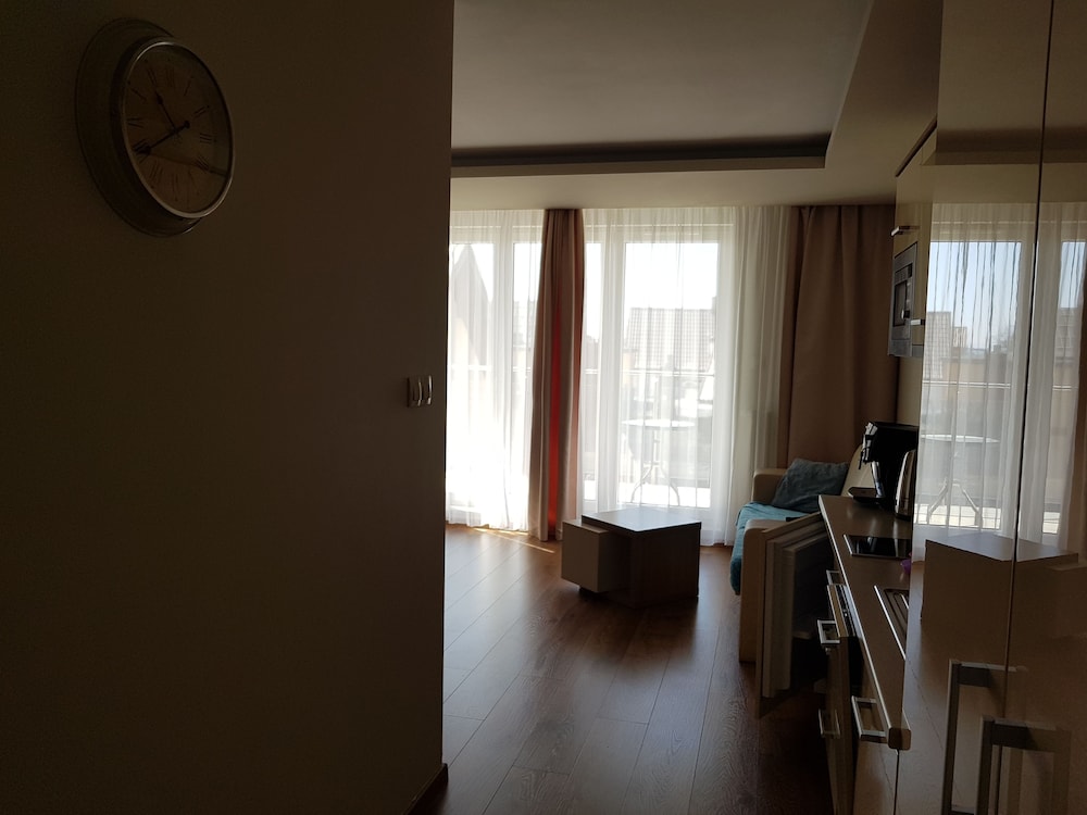 Marina Jastarnia - Apartamenty - Basen