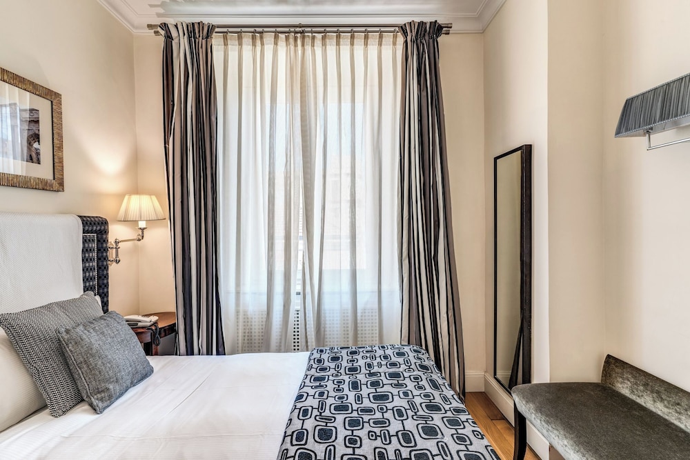 Via Napoli apartment