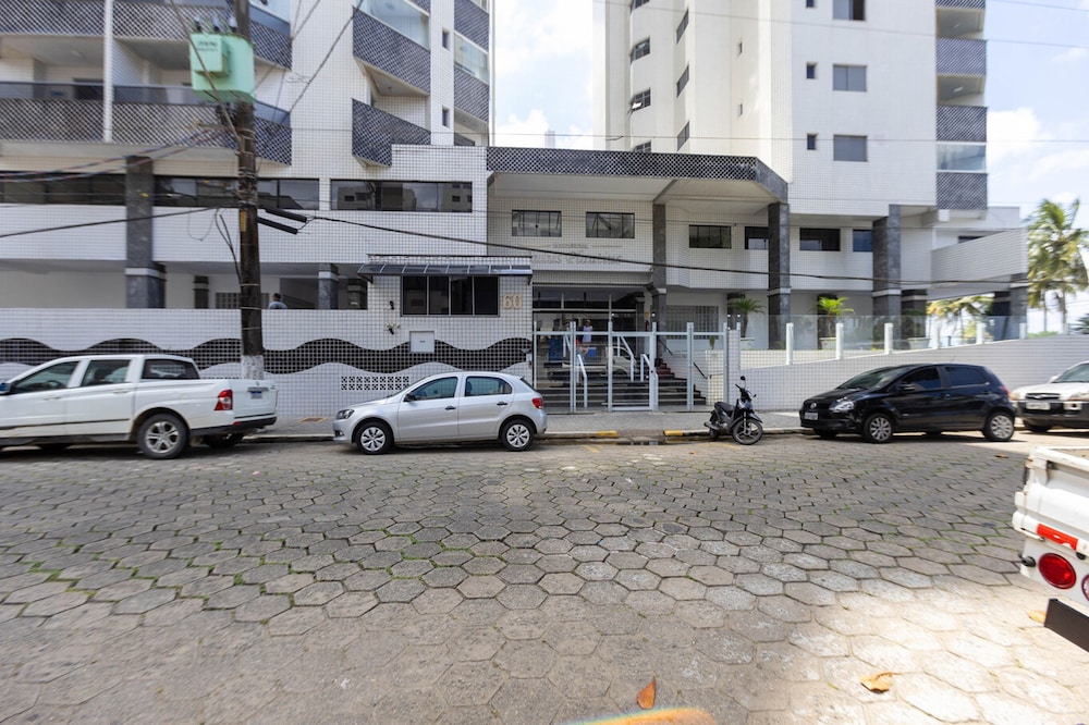 Cobertura a Beira mar com Piscina e Churrasqueira
