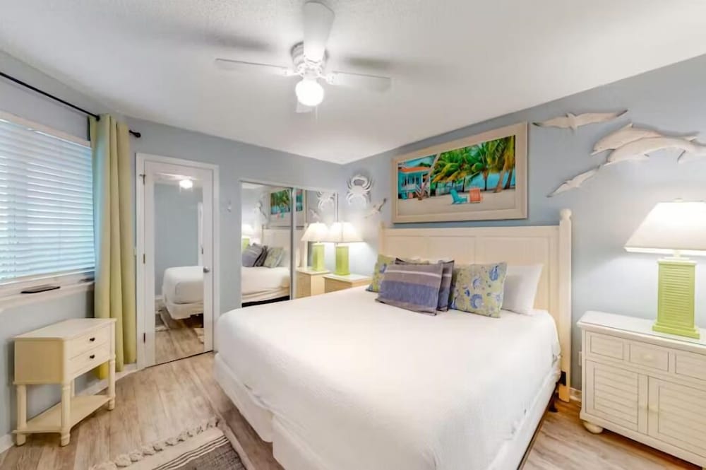 Island Sands 105