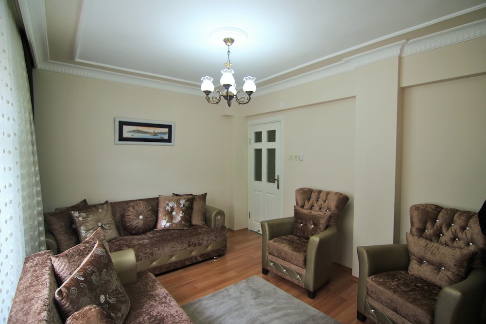 Yılmaz Apart