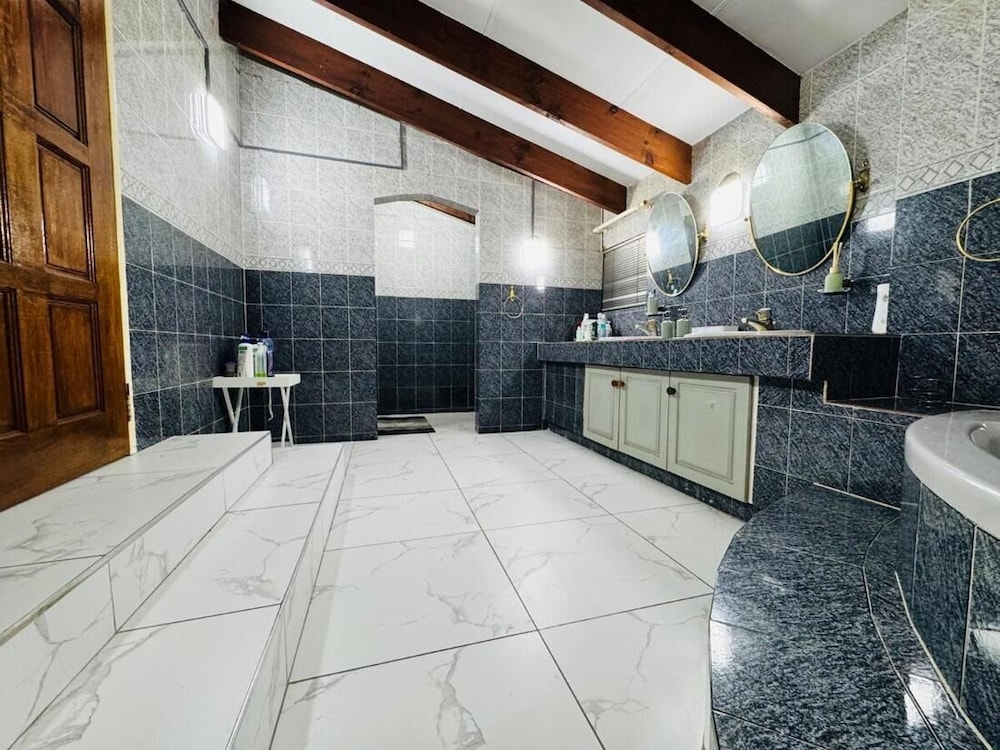Villa Picasso - 2 Bed Villa