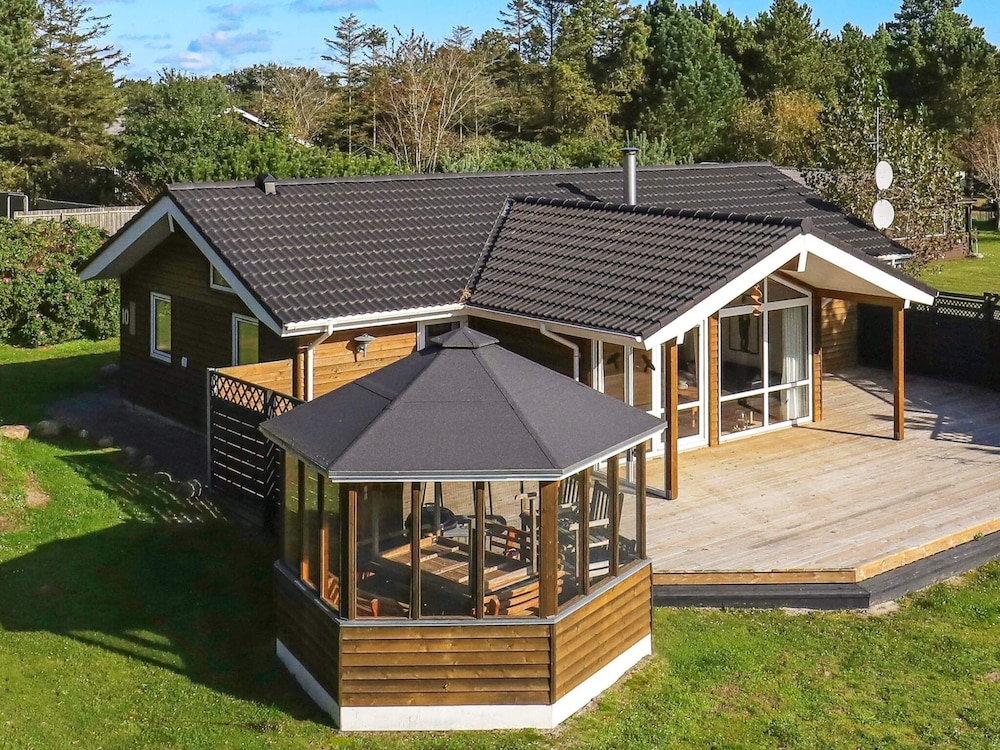 8 Person Holiday Home in Saeby-by Traum