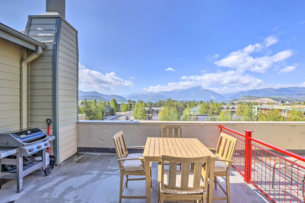 7 Mi to Ski: Main Street Dillon Condo view 3