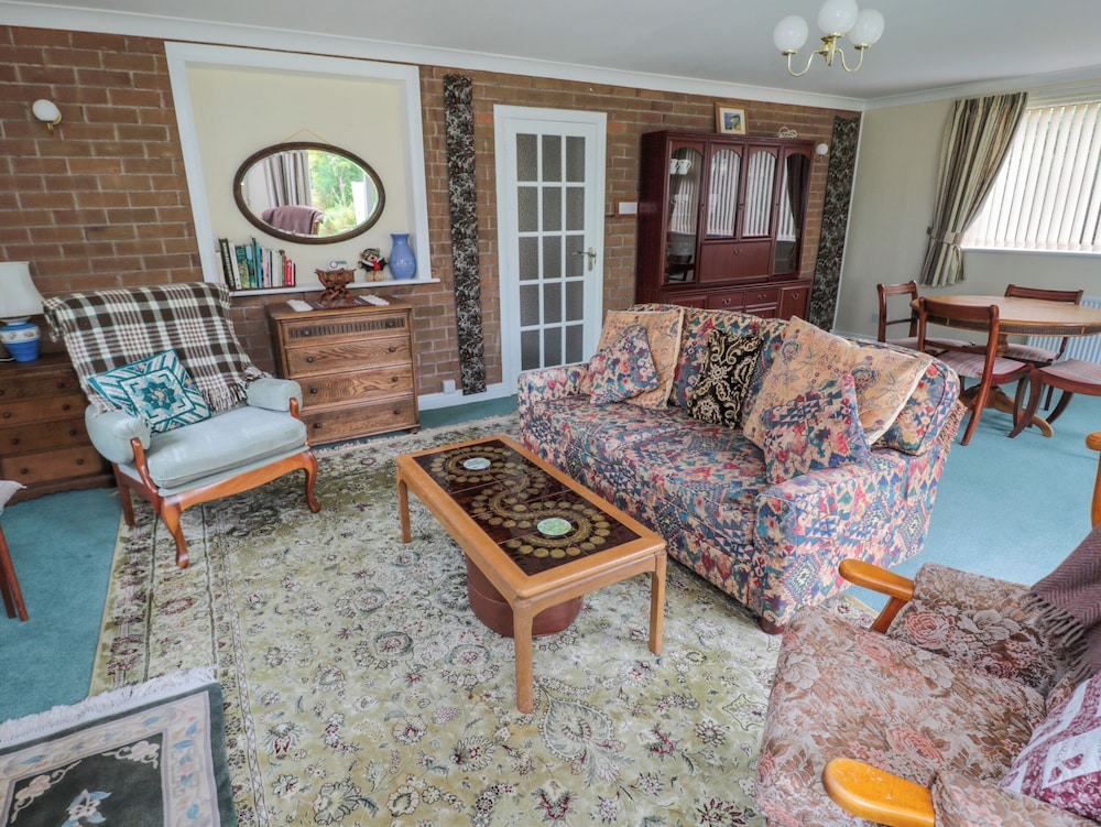 Crosby Cottage