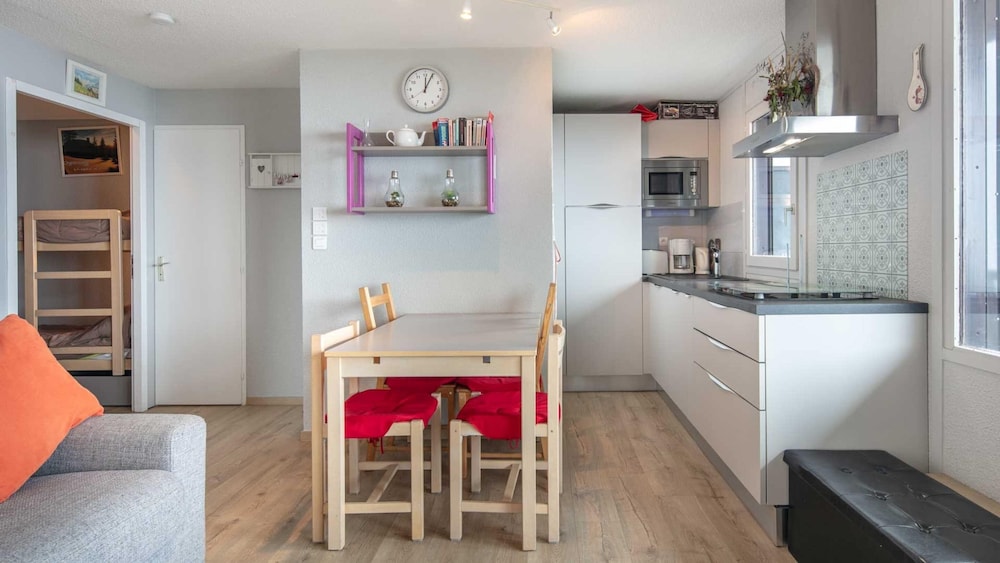 Valley-view Apartment in Chamrousse