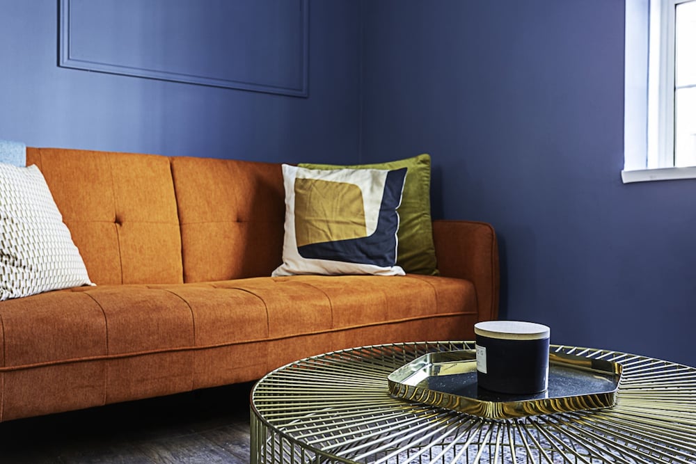 Cozy Aldgate Hideaway