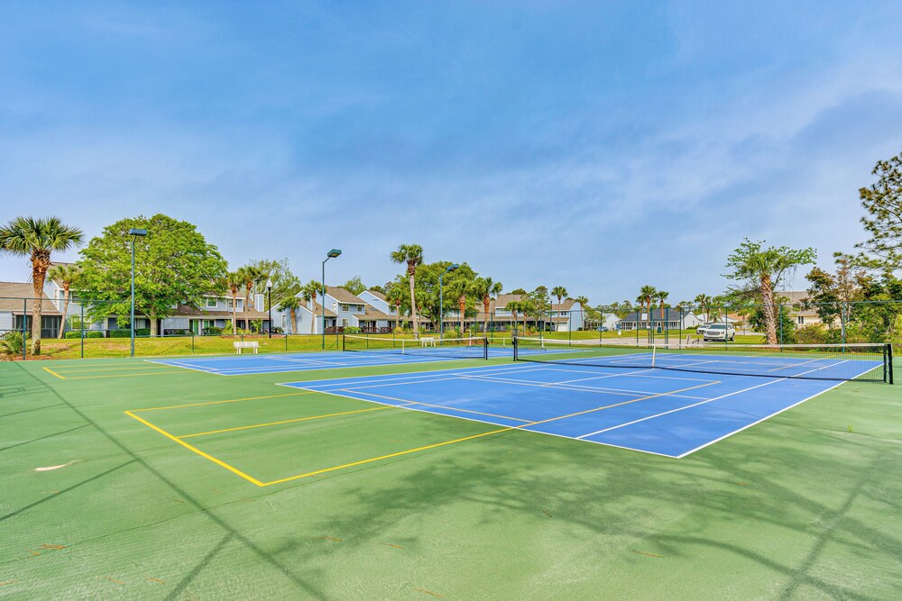 7 Mi to The Wharf: Gem w/ Beach Access