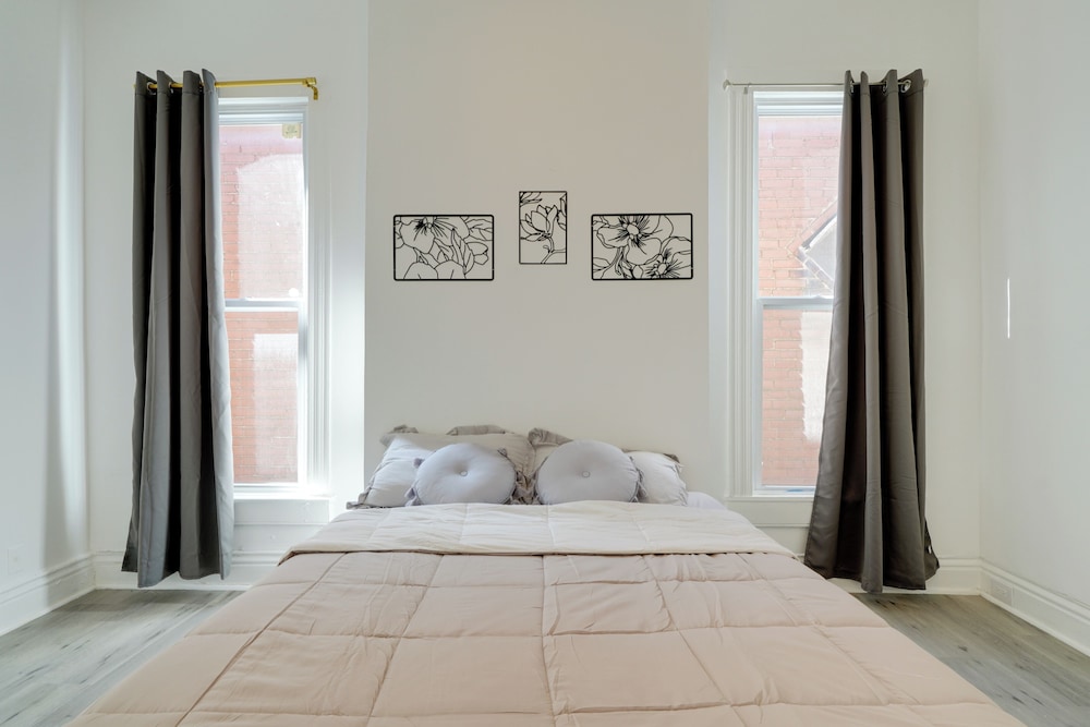1 Mi to Uofl: Pet-friendly Louisville Apartment!