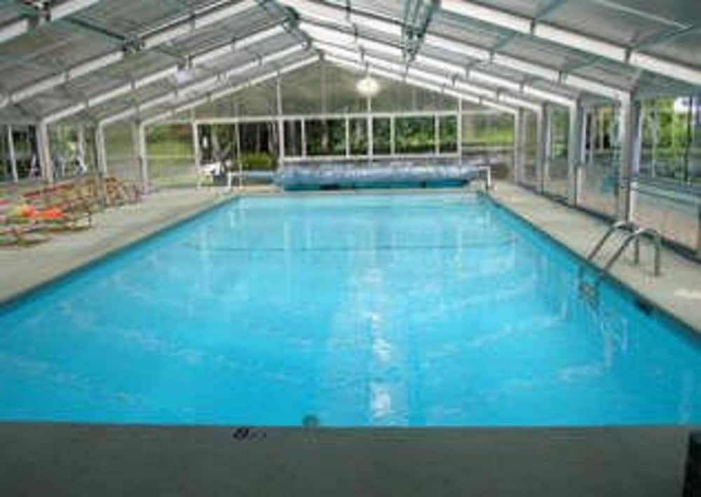 Cabins at Twinbrook Resort