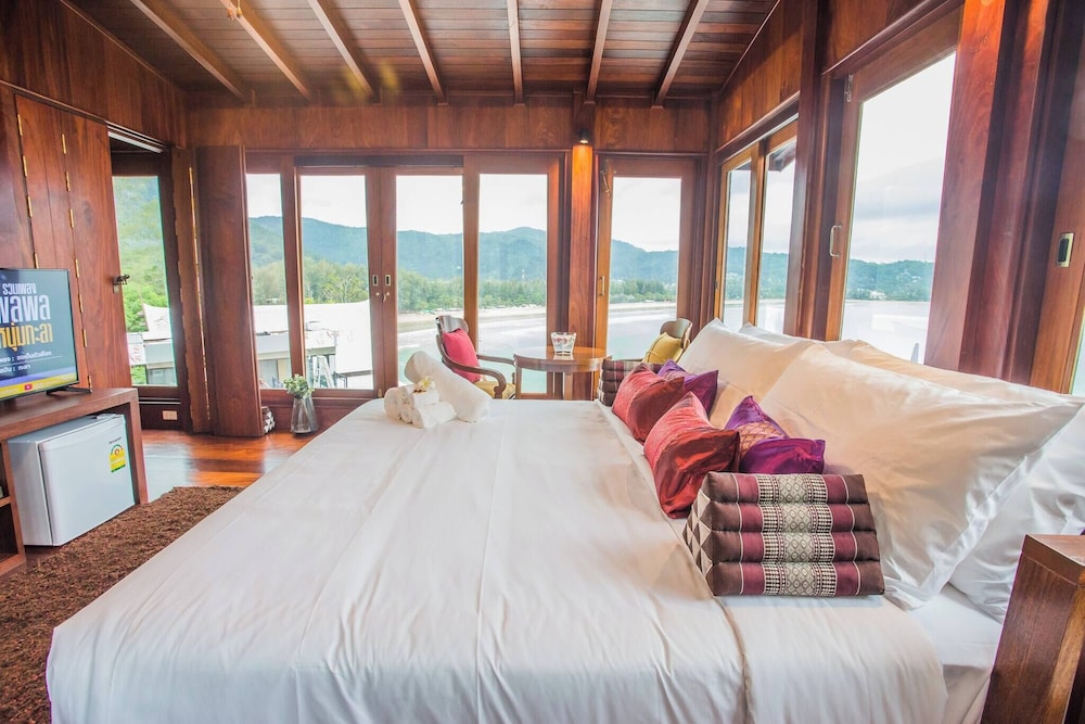 Luxury Seaview 6 Bedrooms With Infinity Pool Villa, Private Gym, Superfast Wifi