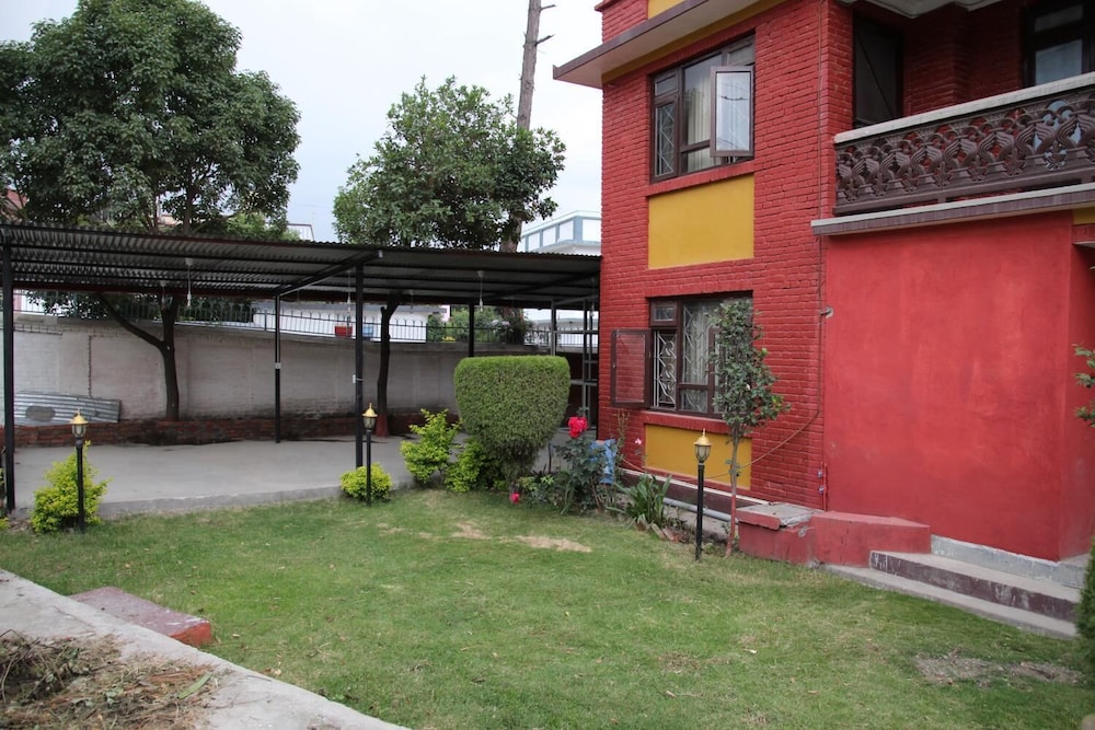 Guheswori bed and breakfast