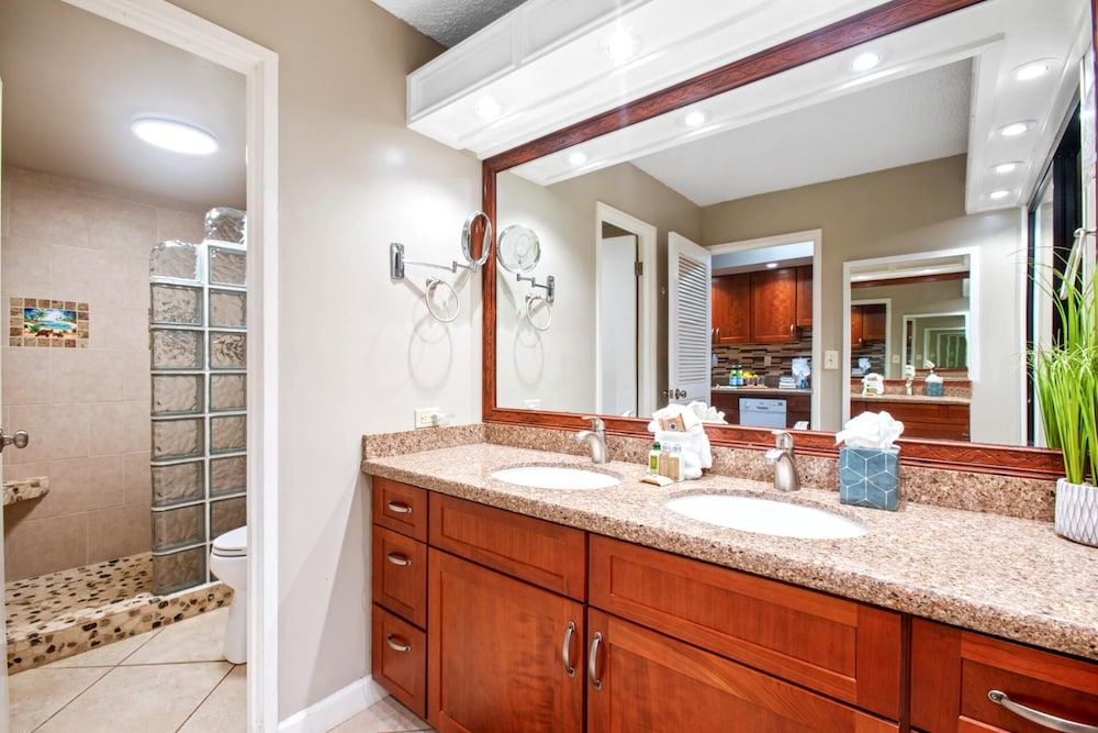 Maui Kaanapali Villas Collection by KBM - 2 Units (c152/c255)