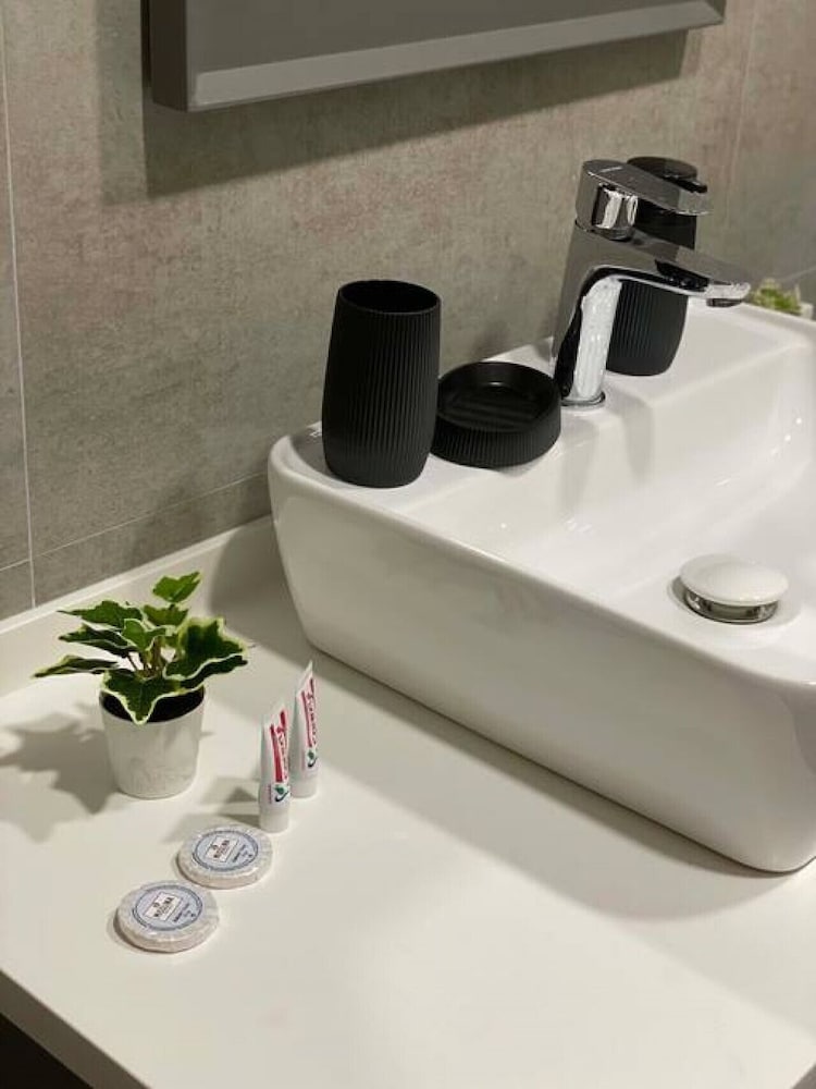 Lovely 1-bedroom Suite Apartment Near Mall of Istanbul
