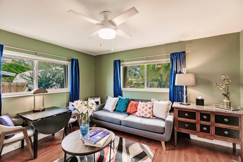 Uhost AI Quaint 1BR w Patio Kitchenette view 2