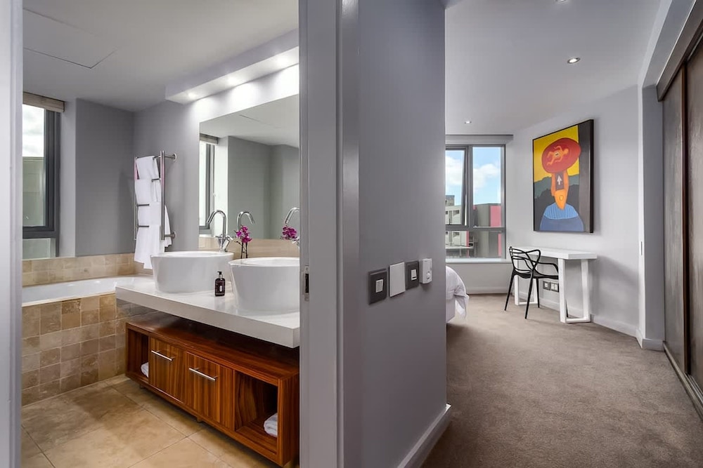 Art Apartment 1304 in Cape Town