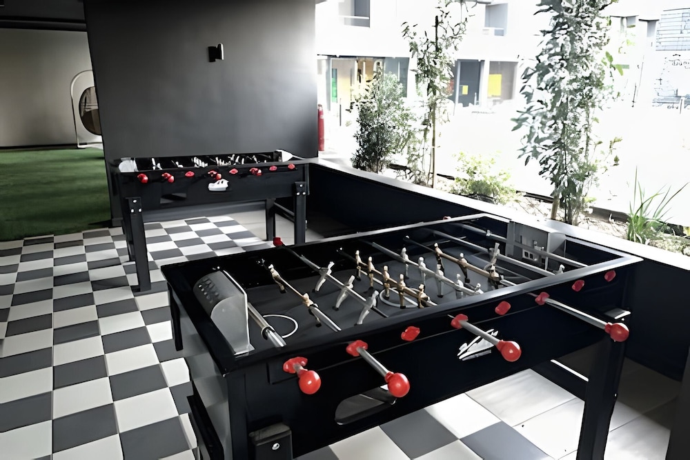 Oceana Suites San Eugenio
