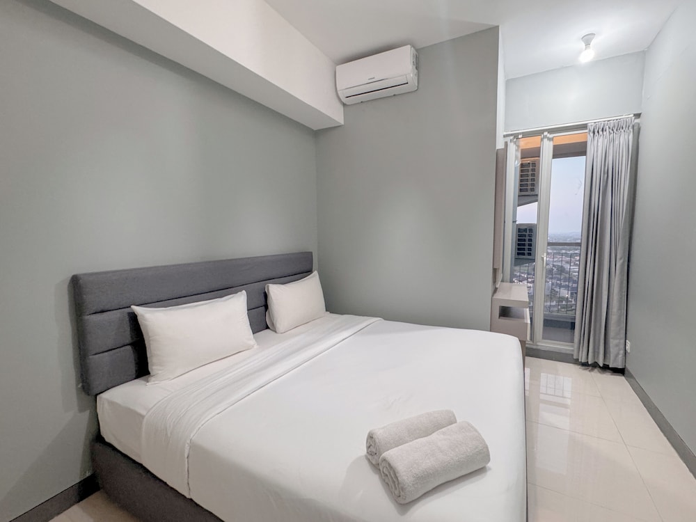 Minimalist 2Br And Well Design Room At Benson Supermall Mansion Apartment