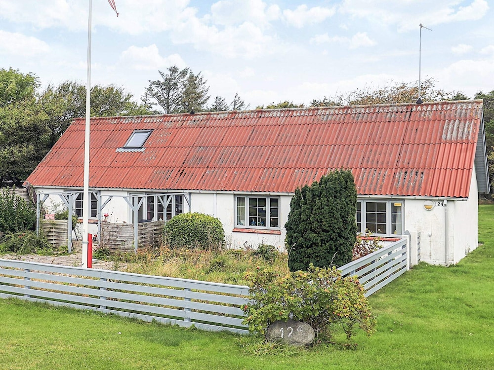 6 Person Holiday Home in Vestervig