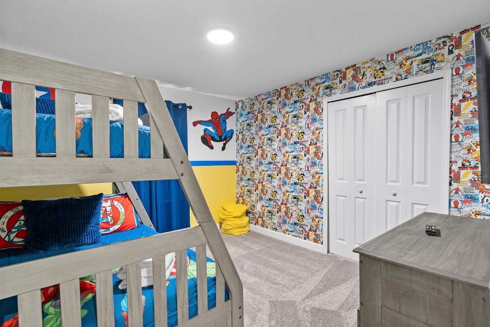 Gorgeous 5bed TH Close to Disney Water Park