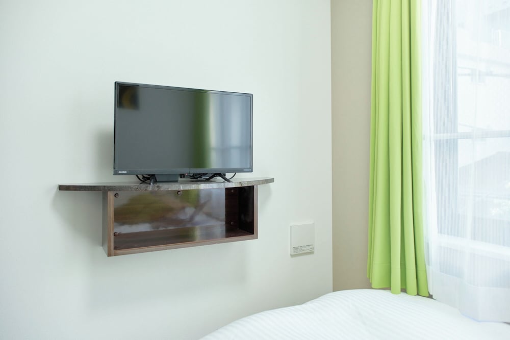 The under suite residence Ikebukuro by Tranova