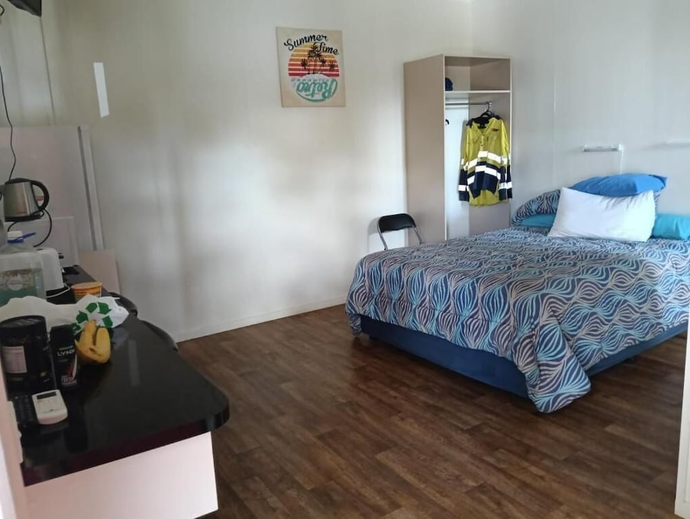 Blackbutt Motel