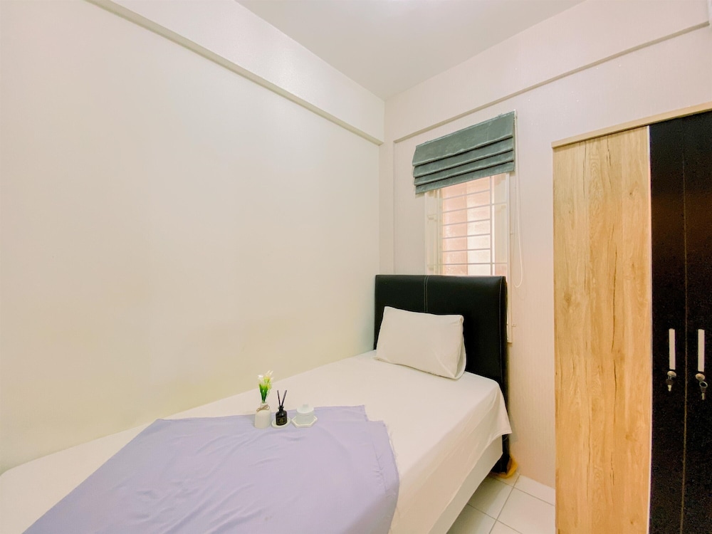 Well Furnished and Comfy 3BR Podomoro Golf View Apartment