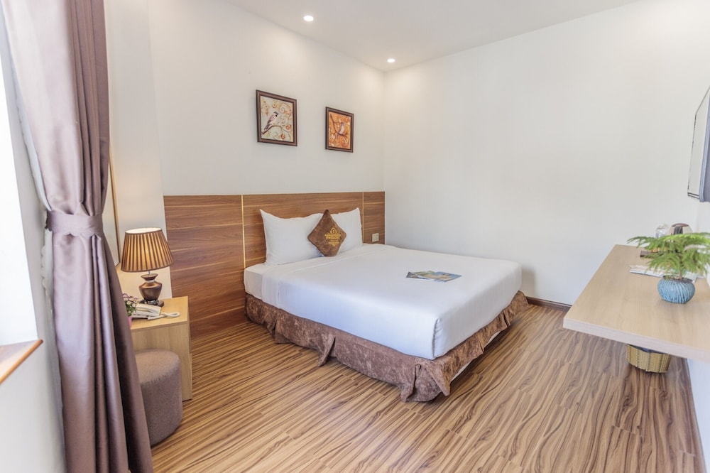 President Hotel