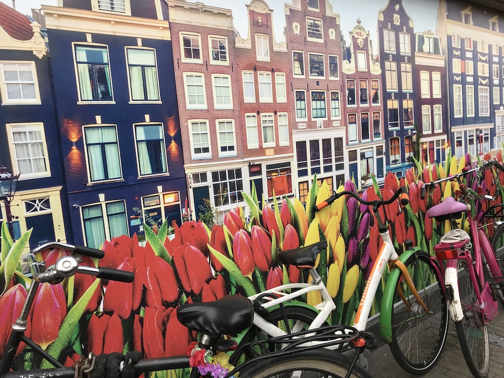 Amsterdam4holiday