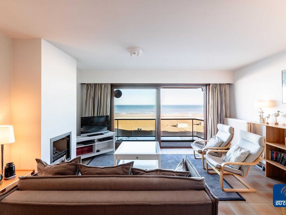 Apartment on Belgian Coast With Sea View