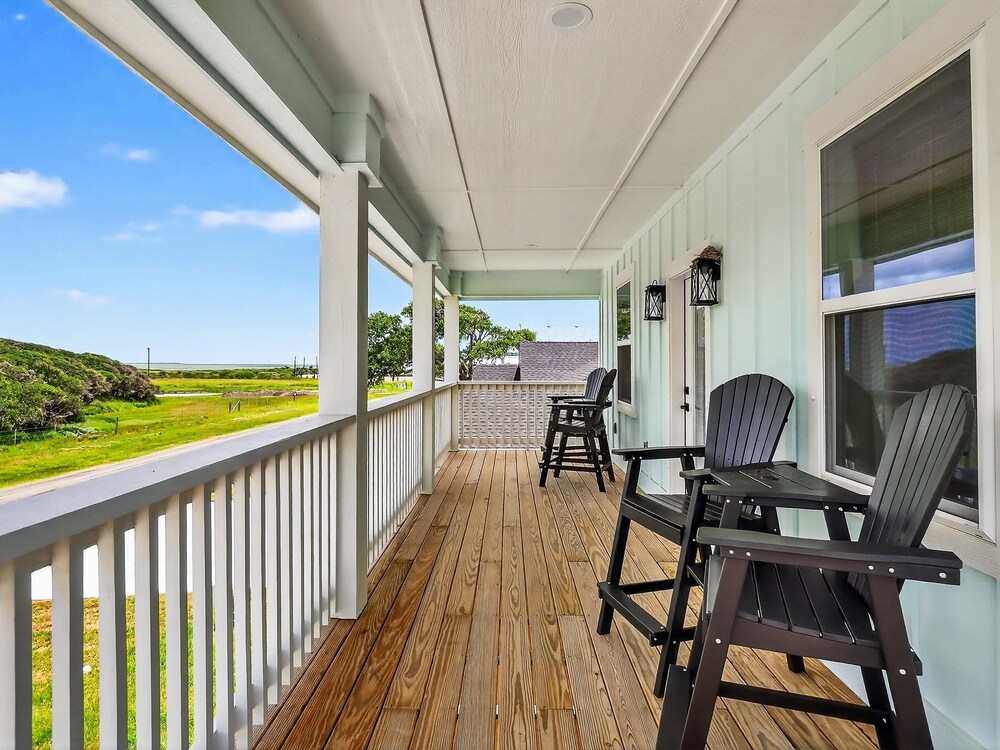 Coastal Retreat 3 Bedroom Home
