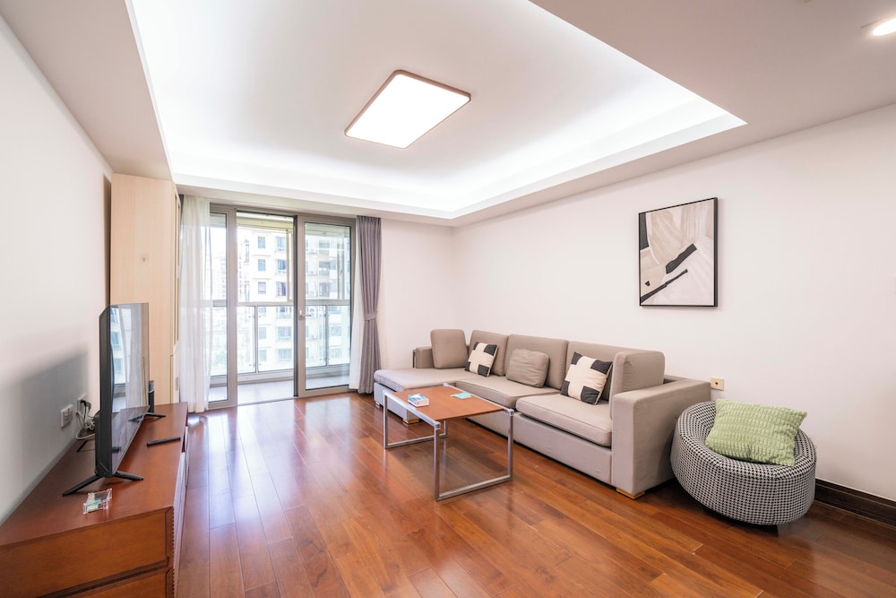 Tyms Elegant 3BR 2BA Apt Yongxin Century