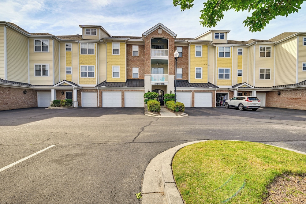4 Golf Courses On-site: North Myrtle Beach Villa!