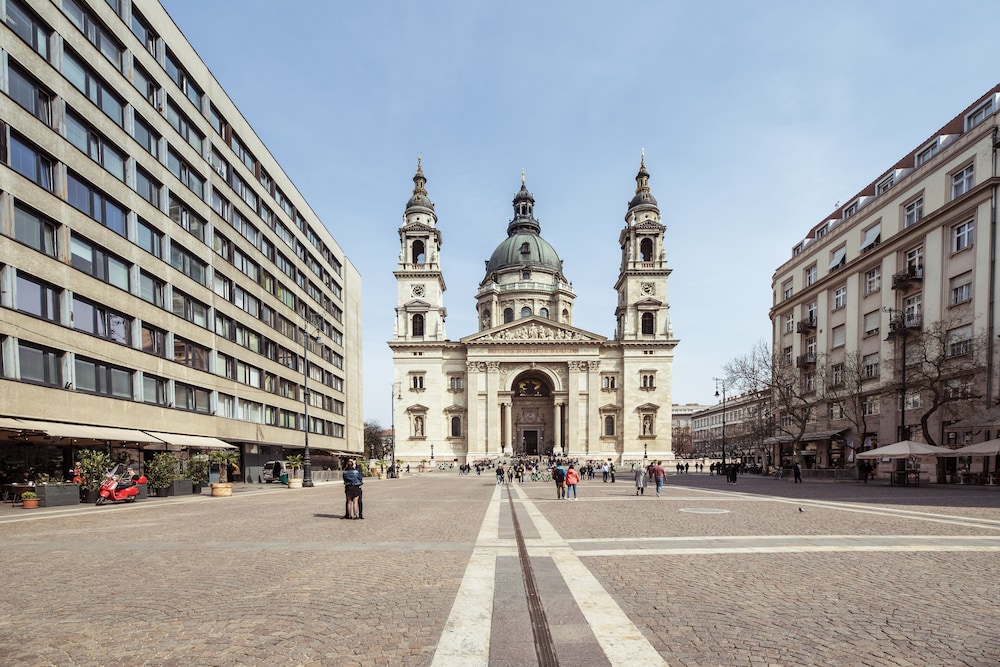 Budapest Easy Flat - Basilica Lux